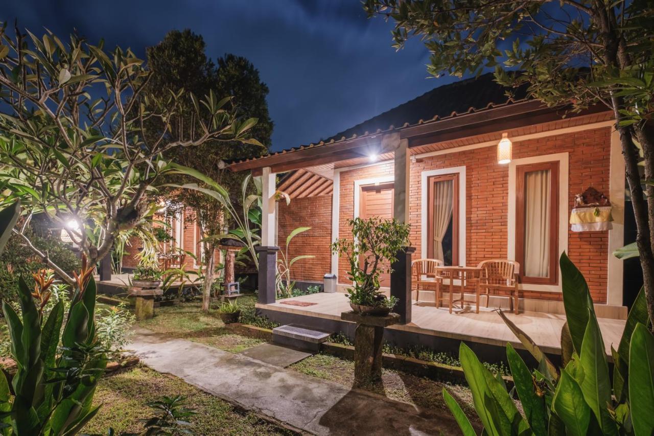 Dhiari Guest House Ubud Exterior foto